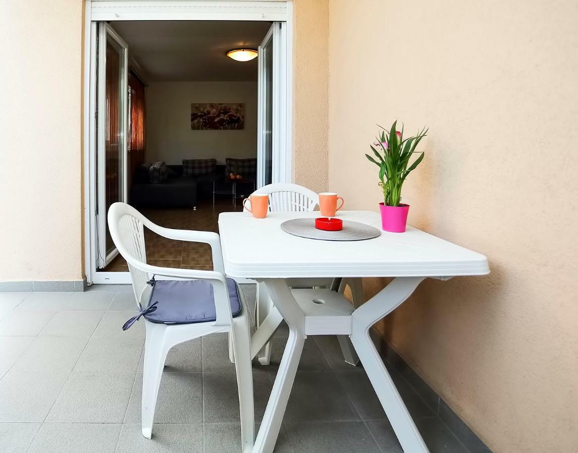 Anamarija Lägenhet Zadar Exteriör bild